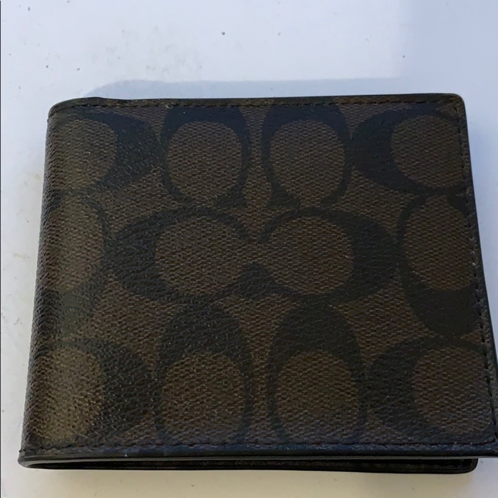 Coach Wallet- Brown